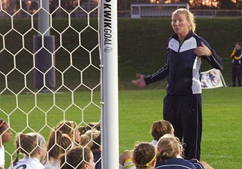 Kelly Ahern, Victor coach